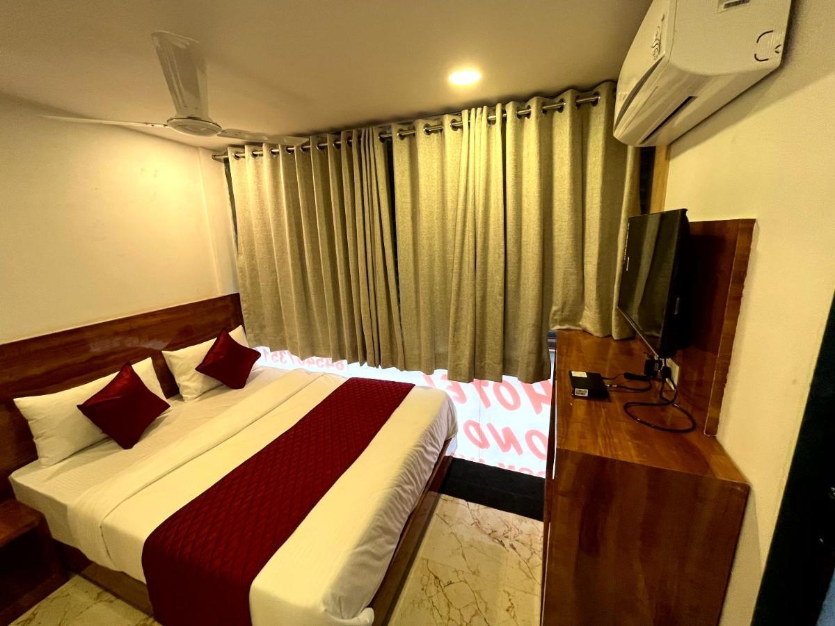 Hotel Delmond Prime- Near Nesco Bombay Extérieur photo
